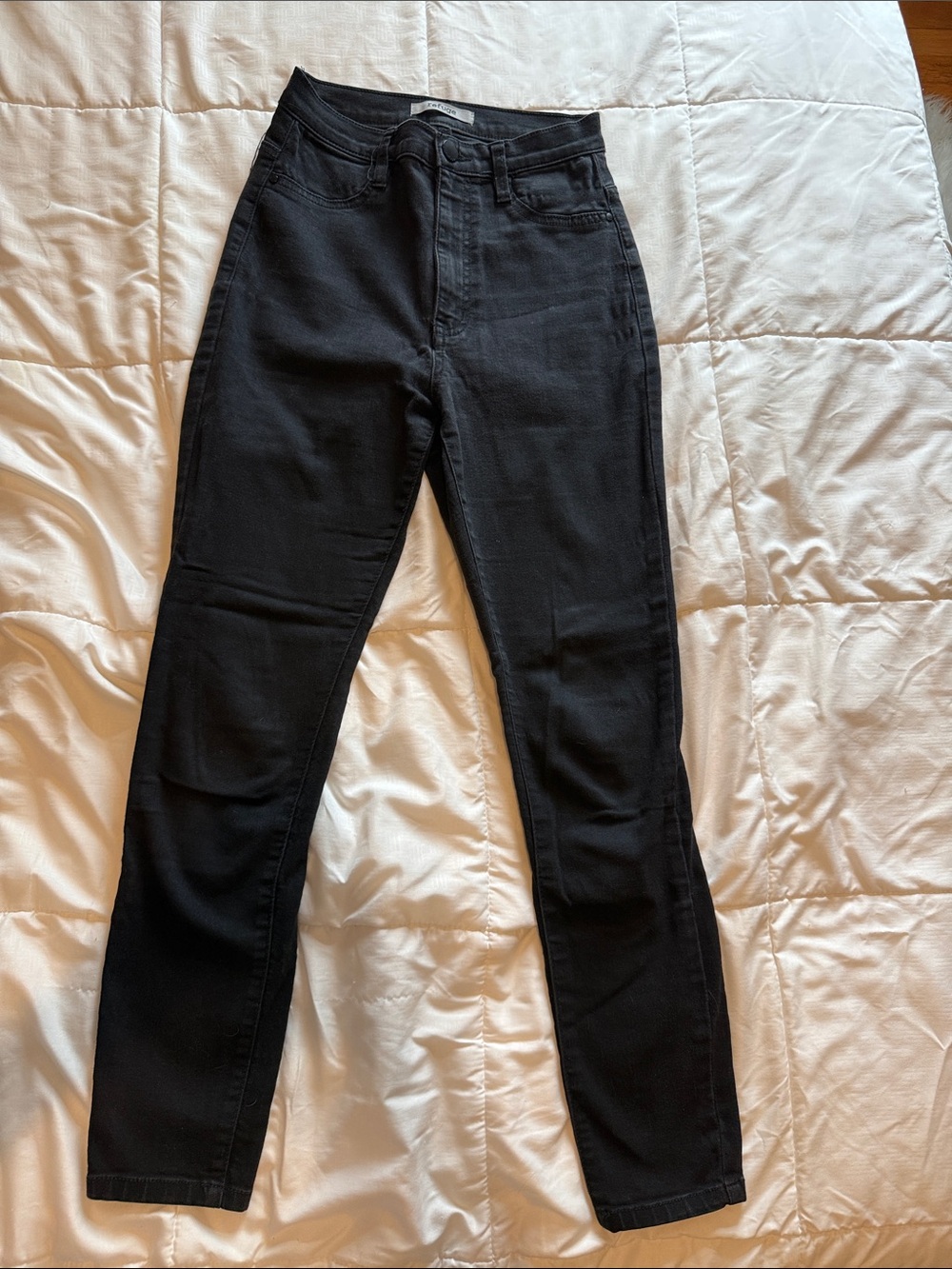 High-Rise Black Women’s Jeans